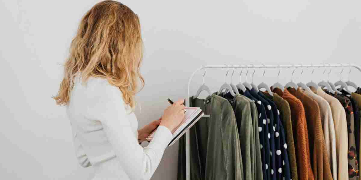 The Growing Demand for Costumes Wholesale: Trends, Insights, and Opportunities