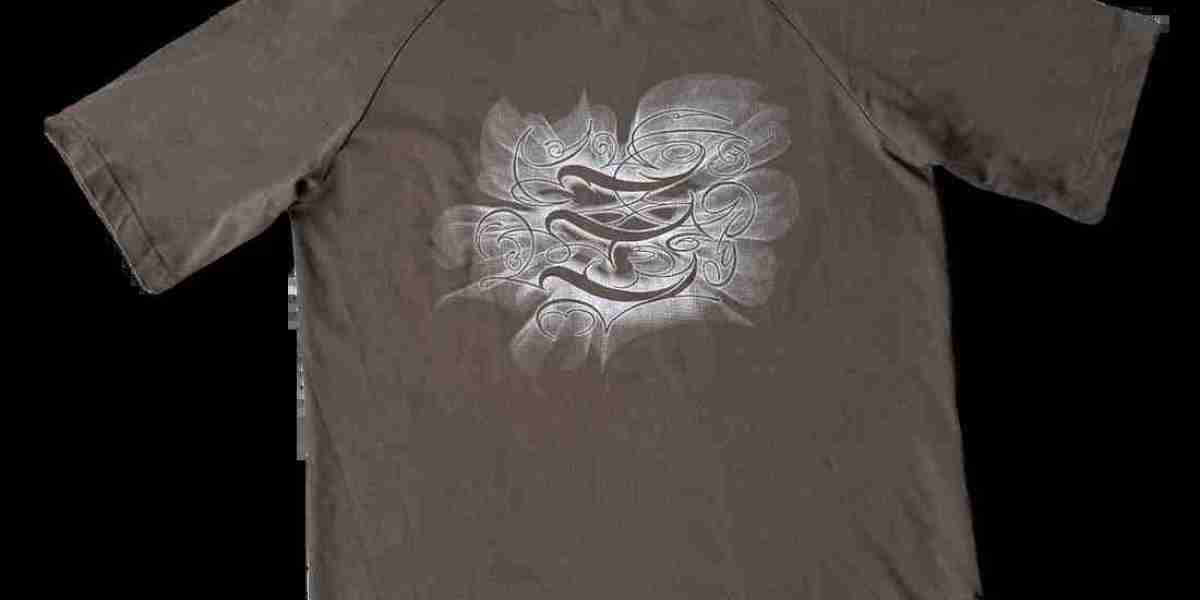 Kroen Clothing: Redefining Streetwear and Comfort