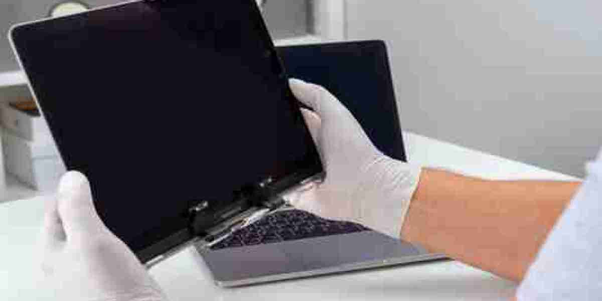 Dubai's Best Mac Repair Technicians