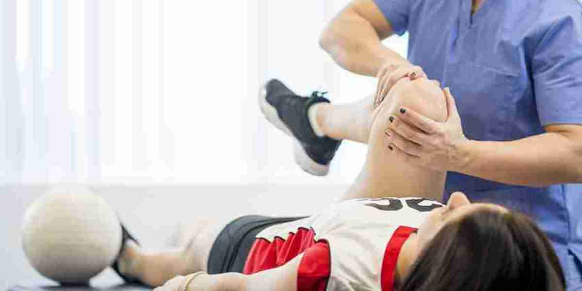 Overcoming Pelvic Pain with Specialized Physiotherapy in Scarborough, ON