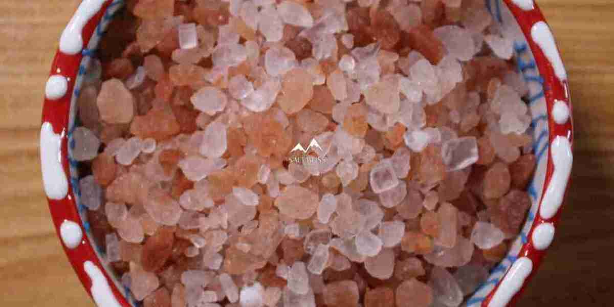 Best Ways to Use Himalayan Dark Pink Salt in Cooking and Wellness