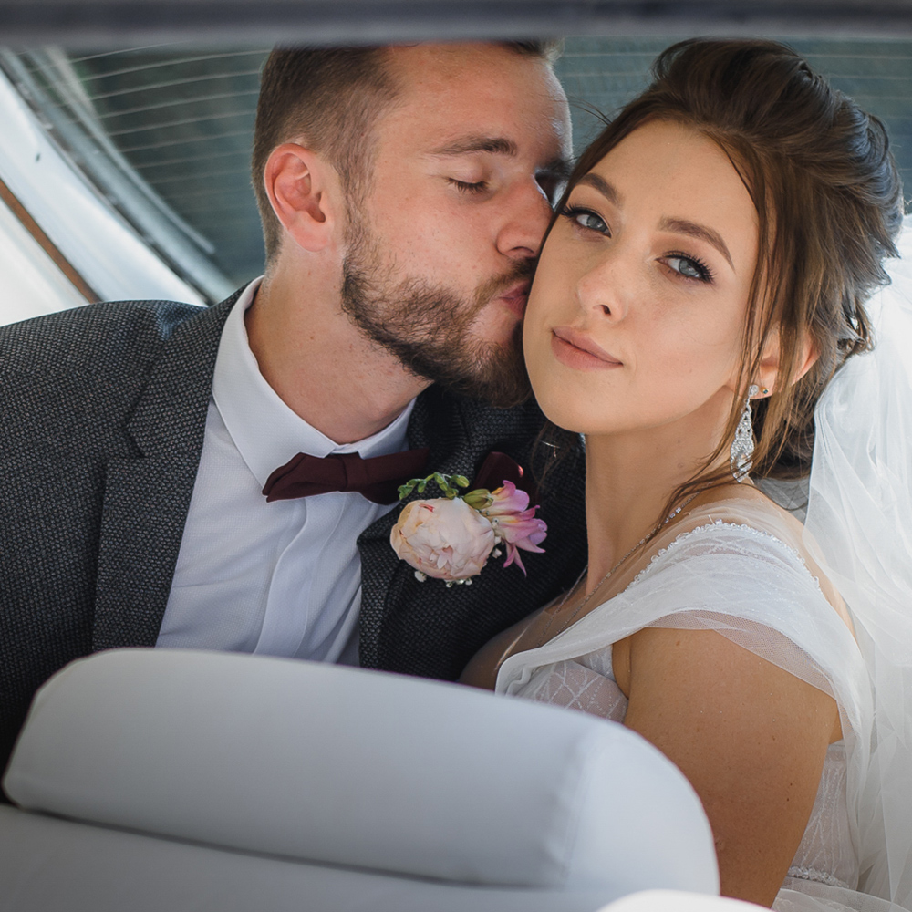 Luxury Luxury Wedding Car & Limousine Service - Luxury Limo NYC