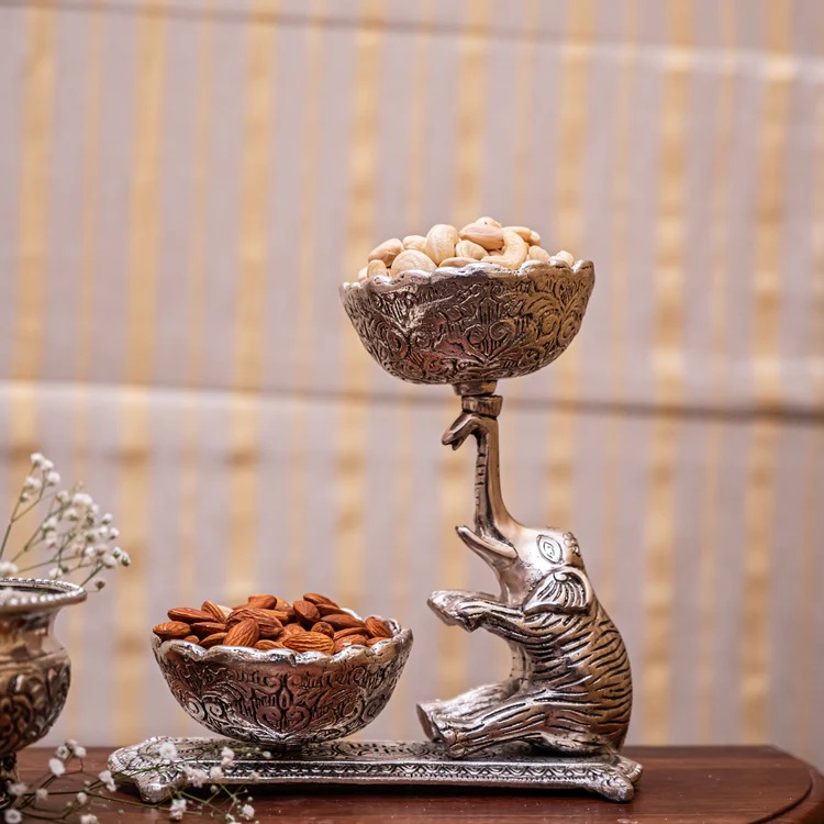 Where Can You Buy Unique Handcrafted Gifts Online?